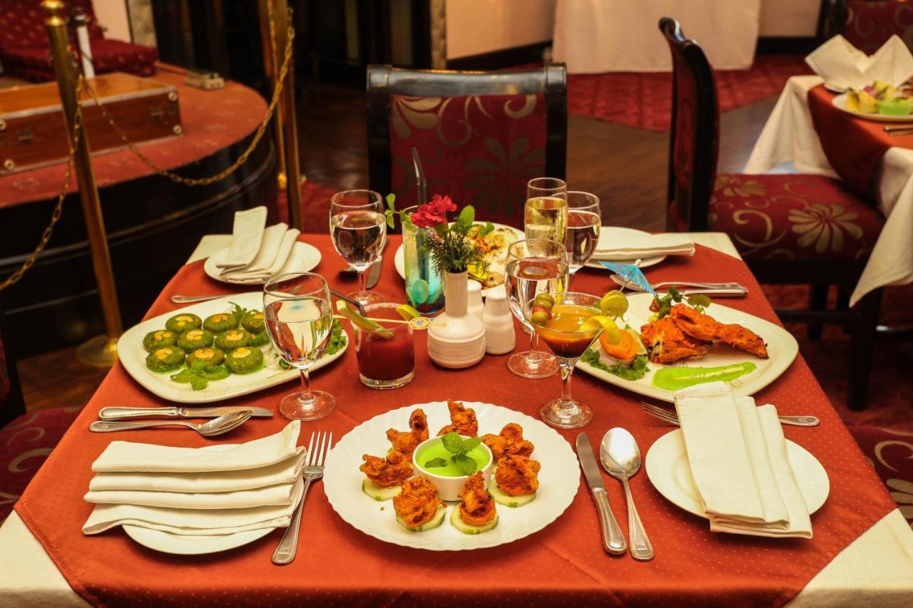 Grand Hotel Kathmandu Luaran gambar