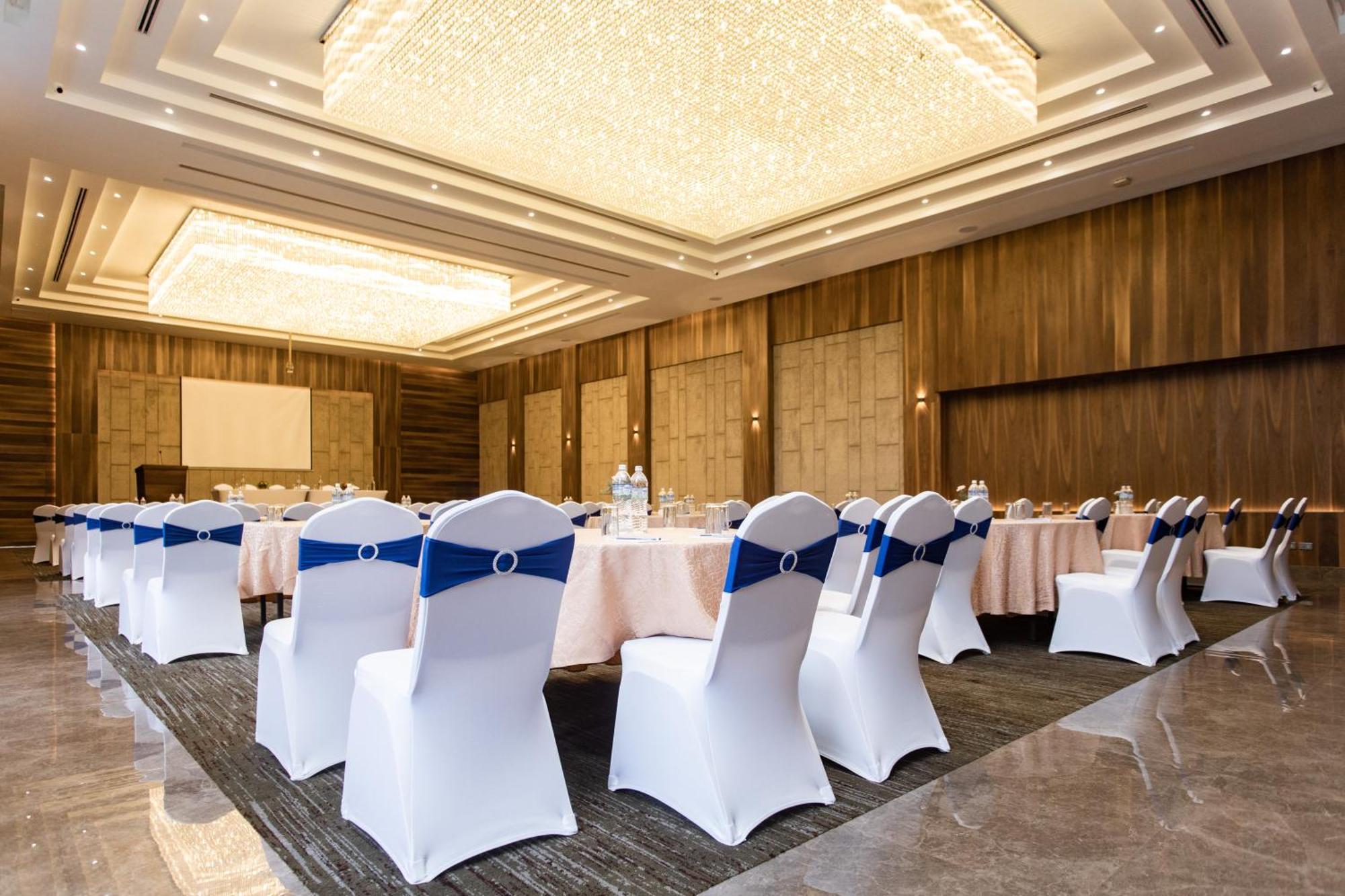 Grand Hotel Kathmandu Luaran gambar