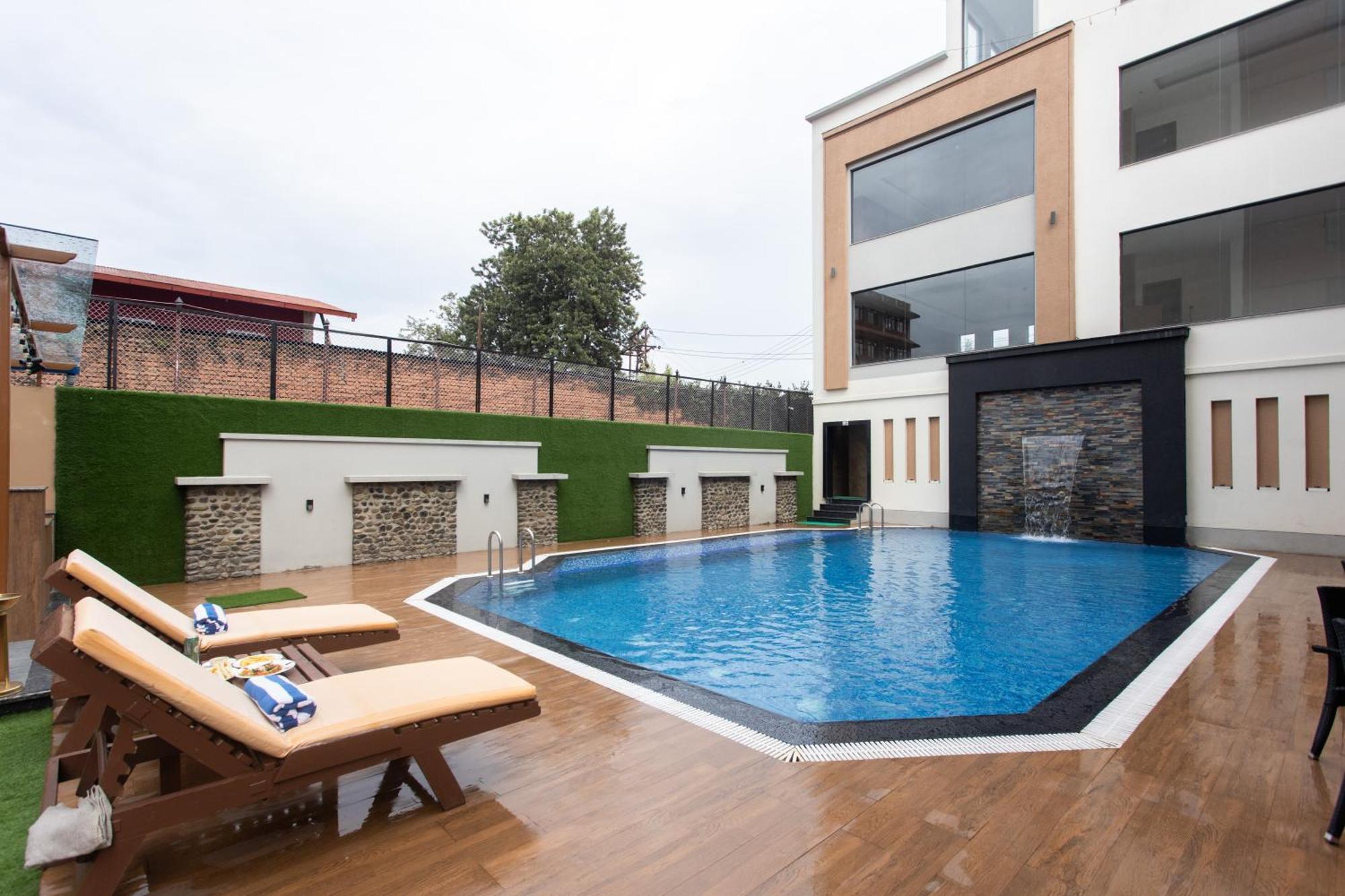 Grand Hotel Kathmandu Luaran gambar